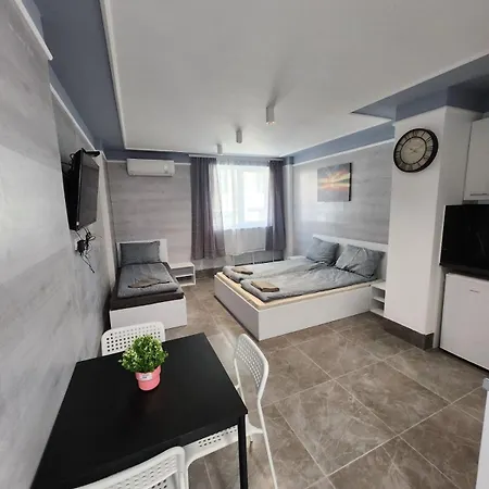 Continental 2 Apartman *